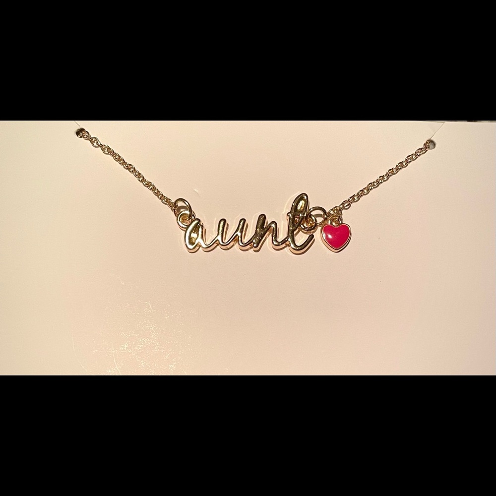 “ Aunt “ Script Charm Necklace w/ Pink Heart on 16” Gold Tone Chain w/Extender